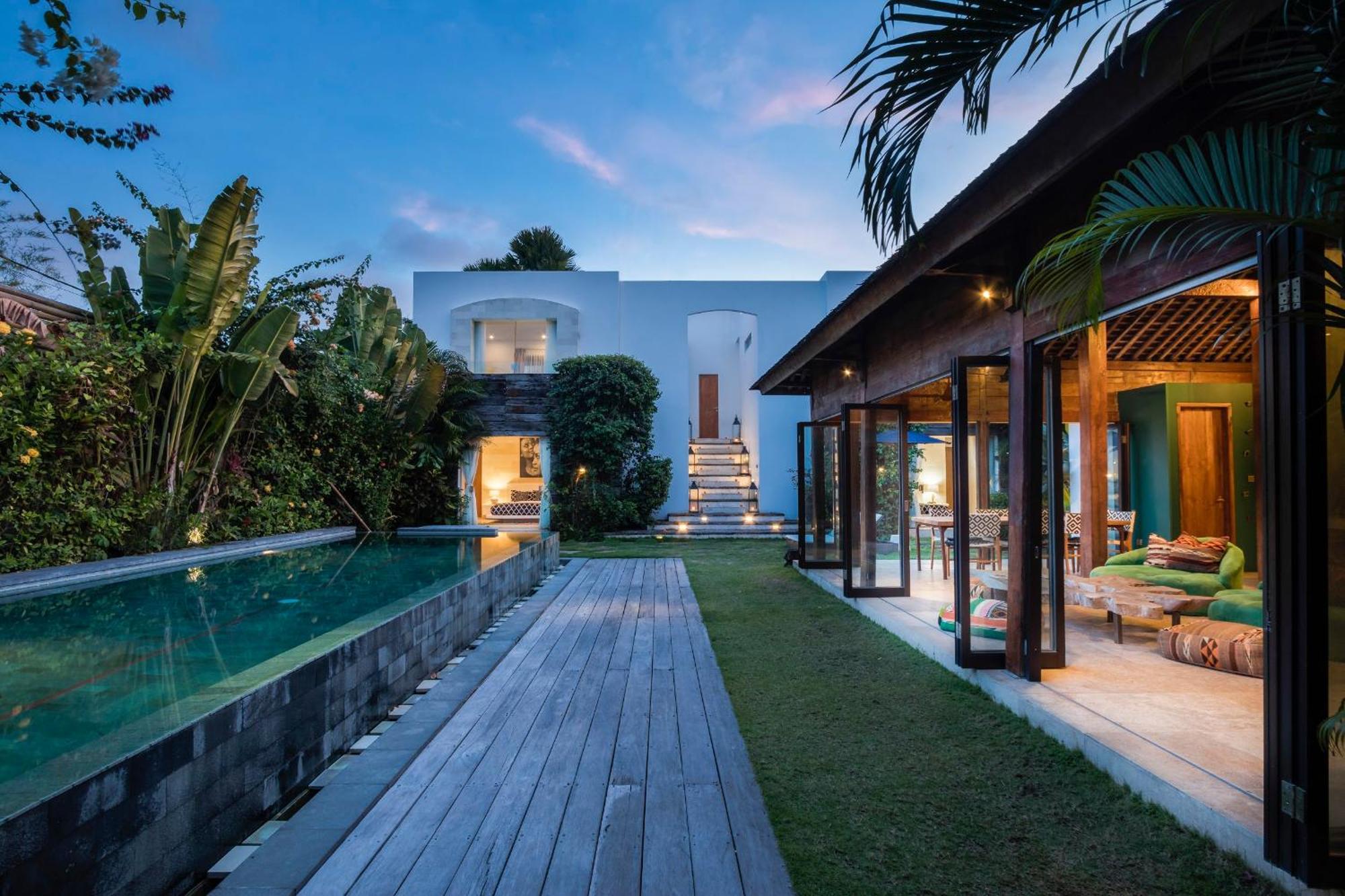 Villa Casabianca Seminyak Esterno foto