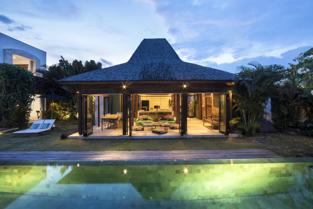Villa Casabianca Seminyak Esterno foto